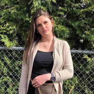 Meet your Posher, Laurence